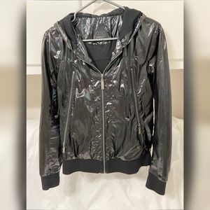 Insound Technology Hoodie Earbuds in Drawstrings